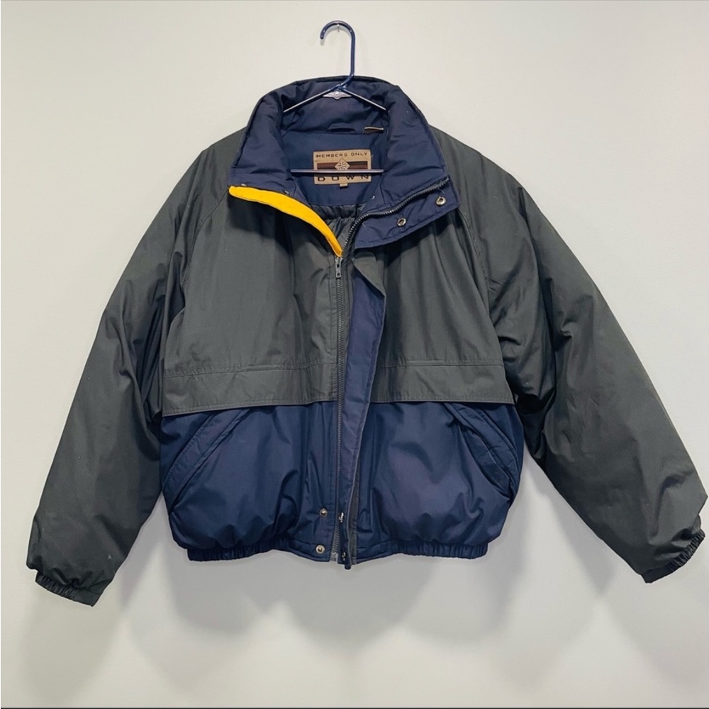 Members Only jacket Blue & green Vintage down feather winter coat. Mens size XL